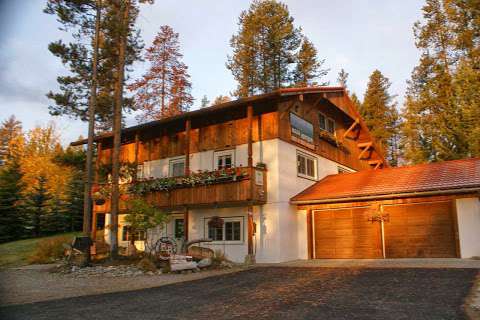 Alpenglow Bed and Breakfast Alpenglow Bed and Breakfast